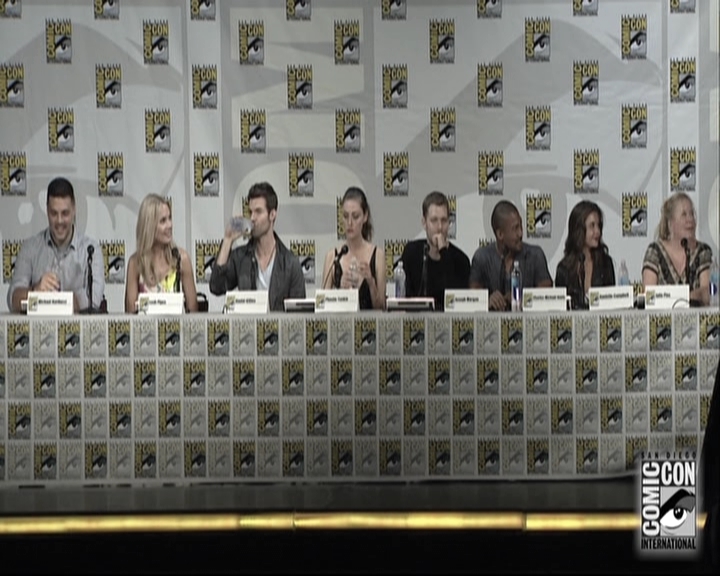 VampireDiariesWorld-dot-nl_TheOriginals-S3SanDiegoComicCon2014Panel0232.jpg