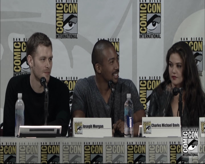 VampireDiariesWorld-dot-nl_TheOriginals-S3SanDiegoComicCon2014Panel0237.jpg