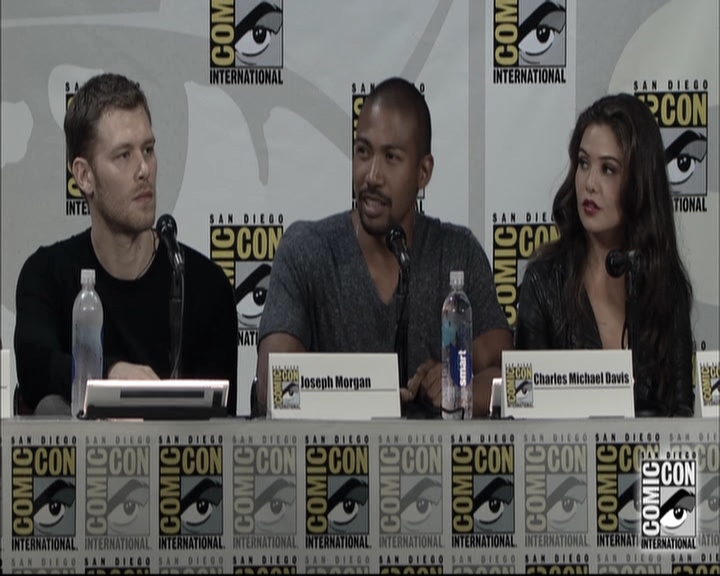 VampireDiariesWorld-dot-nl_TheOriginals-S3SanDiegoComicCon2014Panel0255.jpg