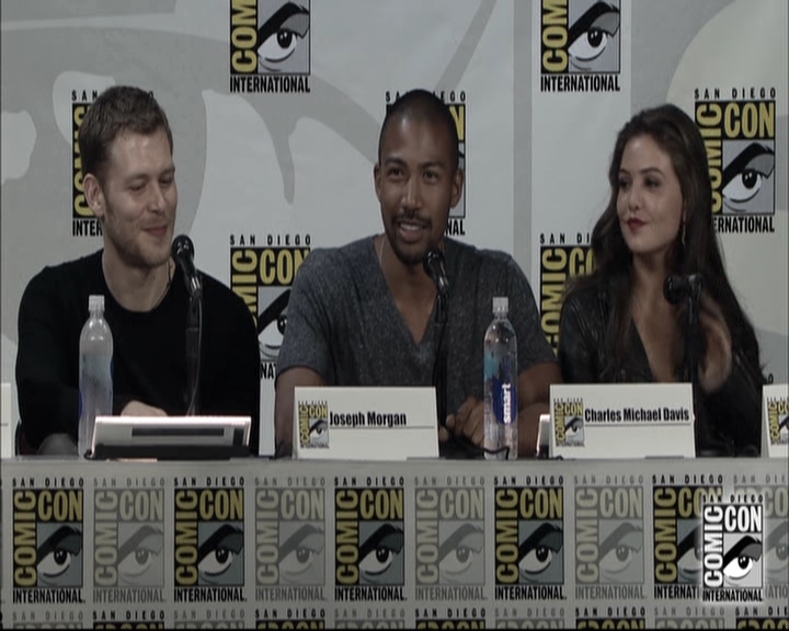 VampireDiariesWorld-dot-nl_TheOriginals-S3SanDiegoComicCon2014Panel0265.jpg