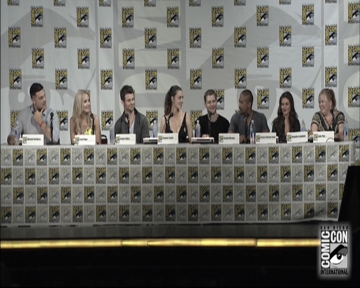 VampireDiariesWorld-dot-nl_TheOriginals-S3SanDiegoComicCon2014Panel0276.jpg