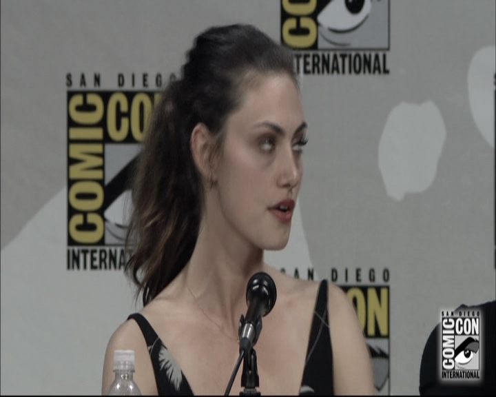 VampireDiariesWorld-dot-nl_TheOriginals-S3SanDiegoComicCon2014Panel0320.jpg