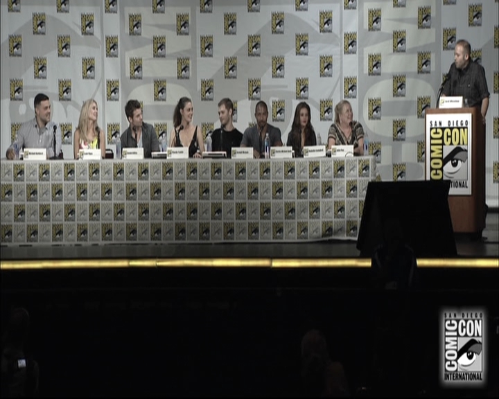 VampireDiariesWorld-dot-nl_TheOriginals-S3SanDiegoComicCon2014Panel0419.jpg