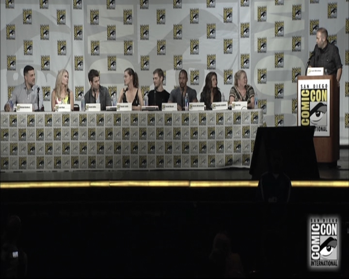 VampireDiariesWorld-dot-nl_TheOriginals-S3SanDiegoComicCon2014Panel0422.jpg