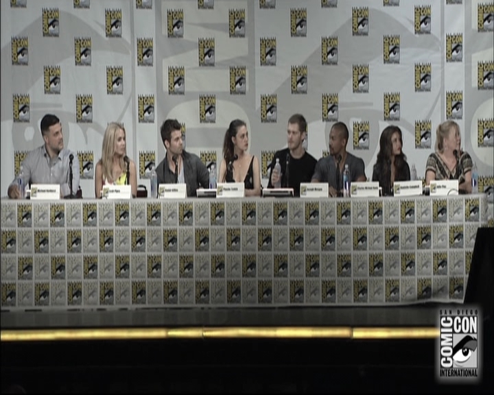 VampireDiariesWorld-dot-nl_TheOriginals-S3SanDiegoComicCon2014Panel0430.jpg