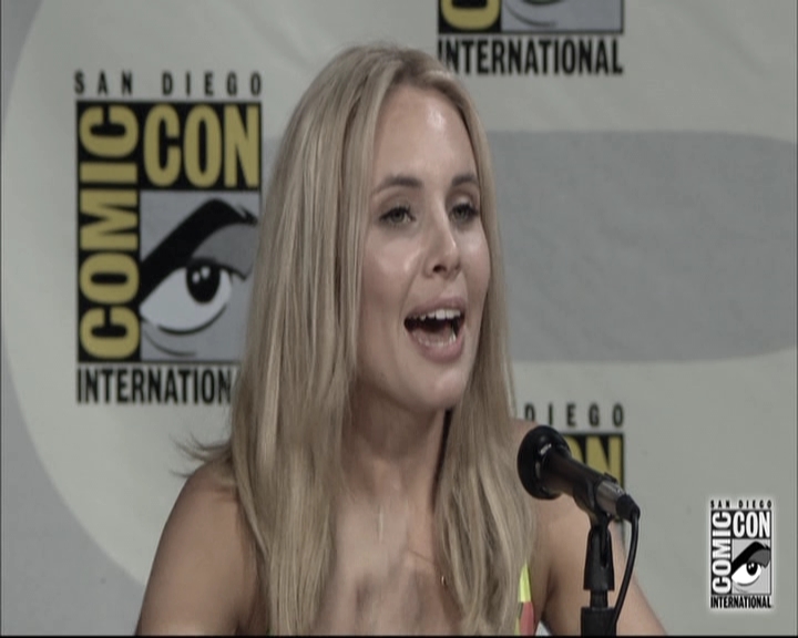 VampireDiariesWorld-dot-nl_TheOriginals-S3SanDiegoComicCon2014Panel0512.jpg