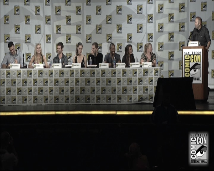 VampireDiariesWorld-dot-nl_TheOriginals-S3SanDiegoComicCon2014Panel0522.jpg