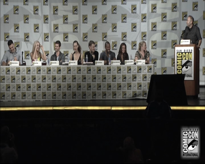 VampireDiariesWorld-dot-nl_TheOriginals-S3SanDiegoComicCon2014Panel0523.jpg