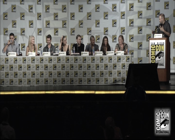 VampireDiariesWorld-dot-nl_TheOriginals-S3SanDiegoComicCon2014Panel0526.jpg