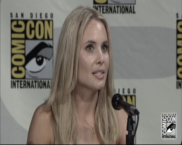 VampireDiariesWorld-dot-nl_TheOriginals-S3SanDiegoComicCon2014Panel0554.jpg