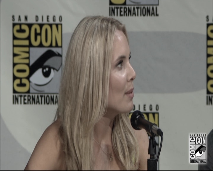 VampireDiariesWorld-dot-nl_TheOriginals-S3SanDiegoComicCon2014Panel0560.jpg