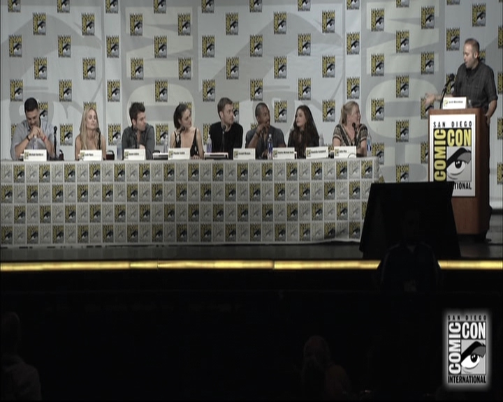 VampireDiariesWorld-dot-nl_TheOriginals-S3SanDiegoComicCon2014Panel0609.jpg