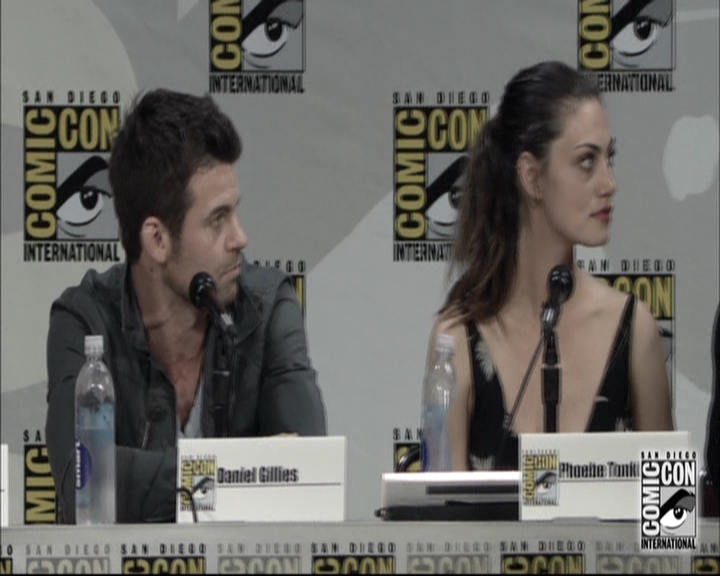 VampireDiariesWorld-dot-nl_TheOriginals-S3SanDiegoComicCon2014Panel0672.jpg