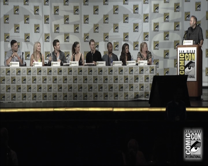 VampireDiariesWorld-dot-nl_TheOriginals-S3SanDiegoComicCon2014Panel0675.jpg