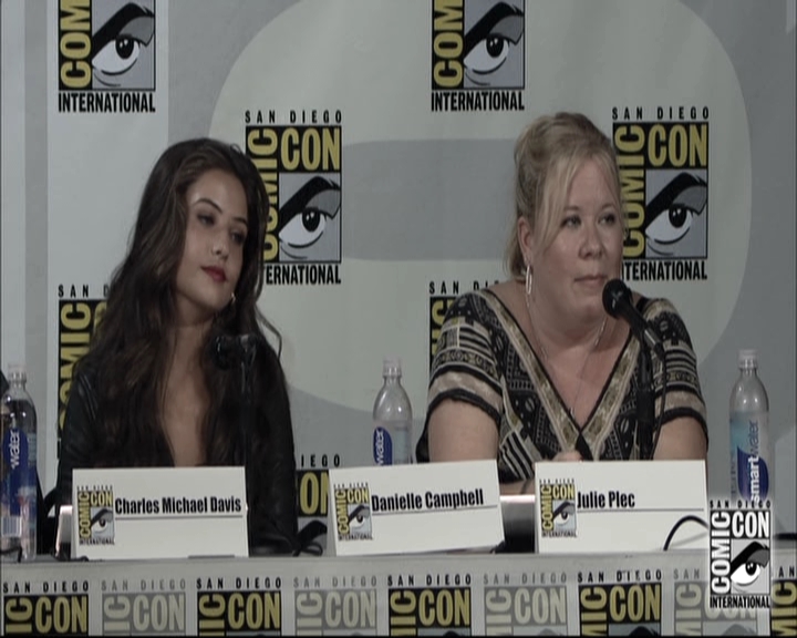 VampireDiariesWorld-dot-nl_TheOriginals-S3SanDiegoComicCon2014Panel0689.jpg