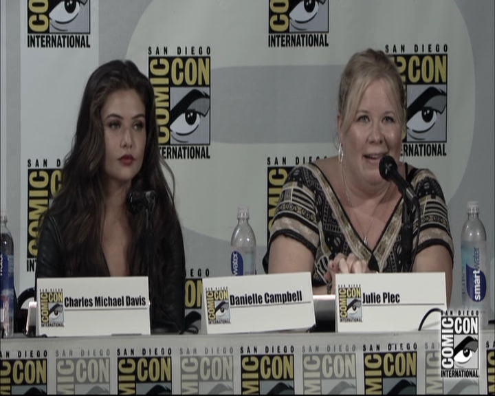 VampireDiariesWorld-dot-nl_TheOriginals-S3SanDiegoComicCon2014Panel0700.jpg