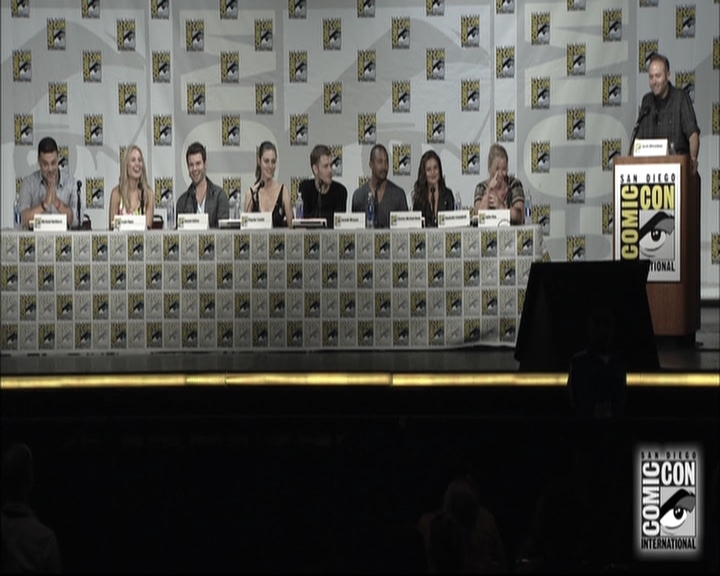 VampireDiariesWorld-dot-nl_TheOriginals-S3SanDiegoComicCon2014Panel0798.jpg