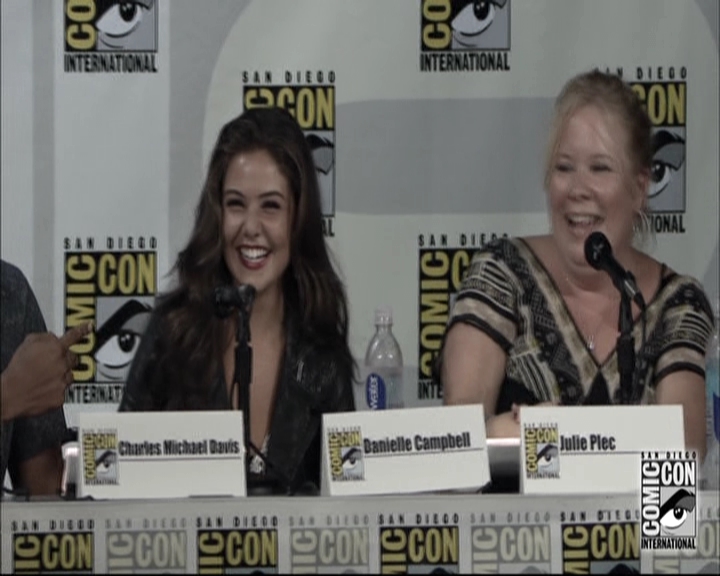 VampireDiariesWorld-dot-nl_TheOriginals-S3SanDiegoComicCon2014Panel0820.jpg