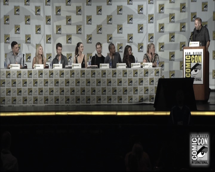 VampireDiariesWorld-dot-nl_TheOriginals-S3SanDiegoComicCon2014Panel0821.jpg