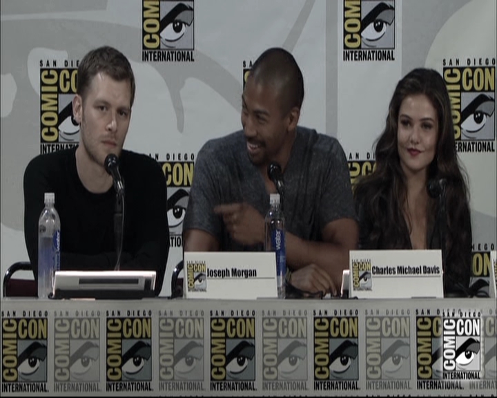 VampireDiariesWorld-dot-nl_TheOriginals-S3SanDiegoComicCon2014Panel0833.jpg