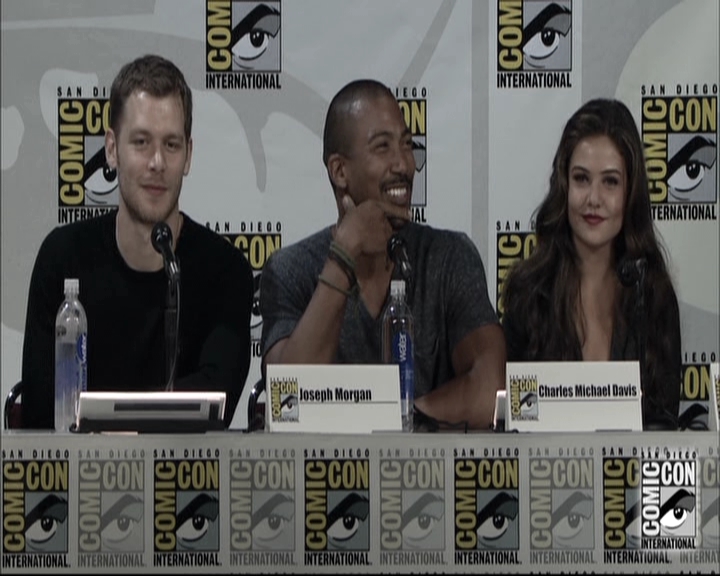 VampireDiariesWorld-dot-nl_TheOriginals-S3SanDiegoComicCon2014Panel0839.jpg