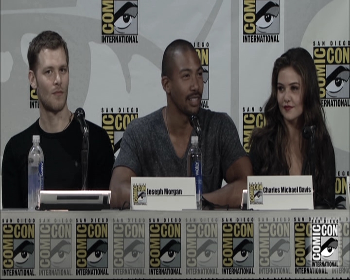 VampireDiariesWorld-dot-nl_TheOriginals-S3SanDiegoComicCon2014Panel0850.jpg