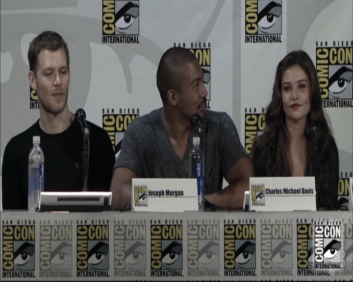 VampireDiariesWorld-dot-nl_TheOriginals-S3SanDiegoComicCon2014Panel0854.jpg