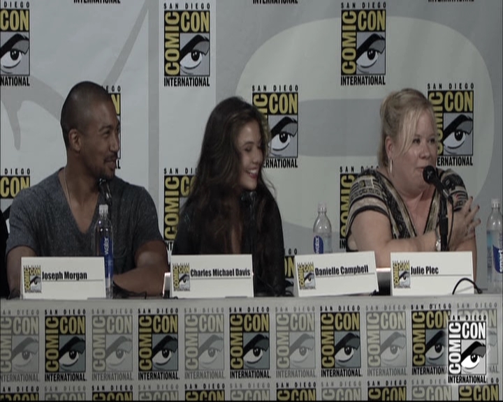 VampireDiariesWorld-dot-nl_TheOriginals-S3SanDiegoComicCon2014Panel0887.jpg