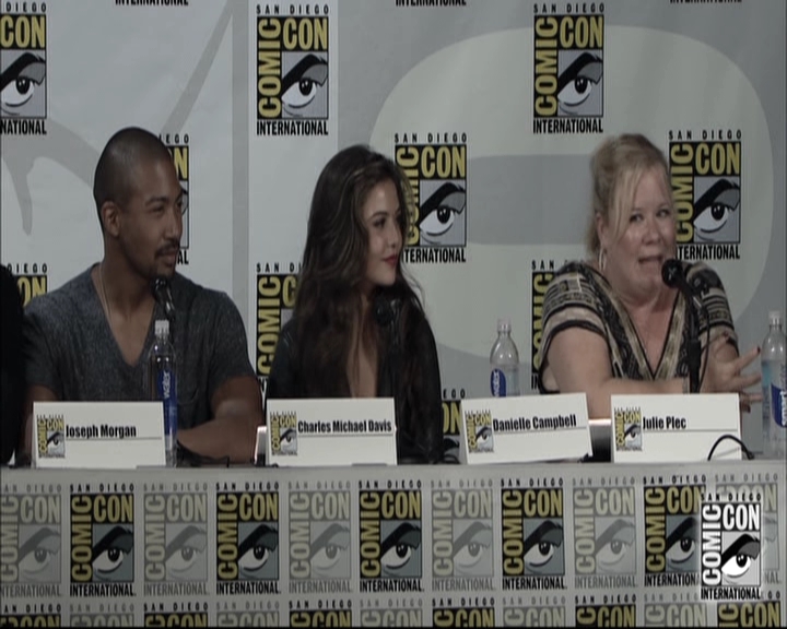 VampireDiariesWorld-dot-nl_TheOriginals-S3SanDiegoComicCon2014Panel0889.jpg