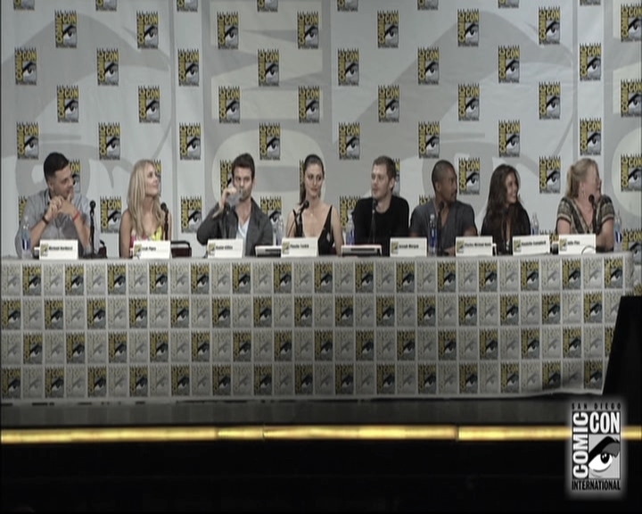 VampireDiariesWorld-dot-nl_TheOriginals-S3SanDiegoComicCon2014Panel0892.jpg