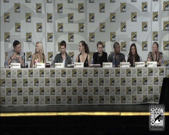 VampireDiariesWorld-dot-nl_TheOriginals-S3SanDiegoComicCon2014Panel0896.jpg