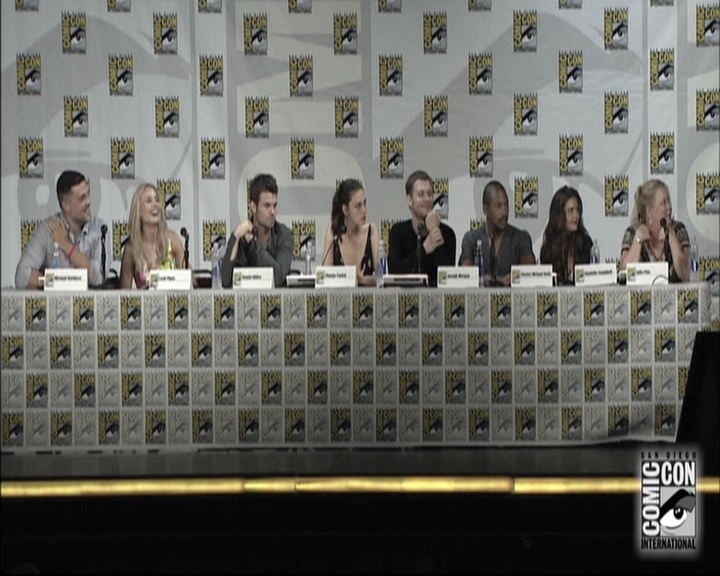 VampireDiariesWorld-dot-nl_TheOriginals-S3SanDiegoComicCon2014Panel1062.jpg