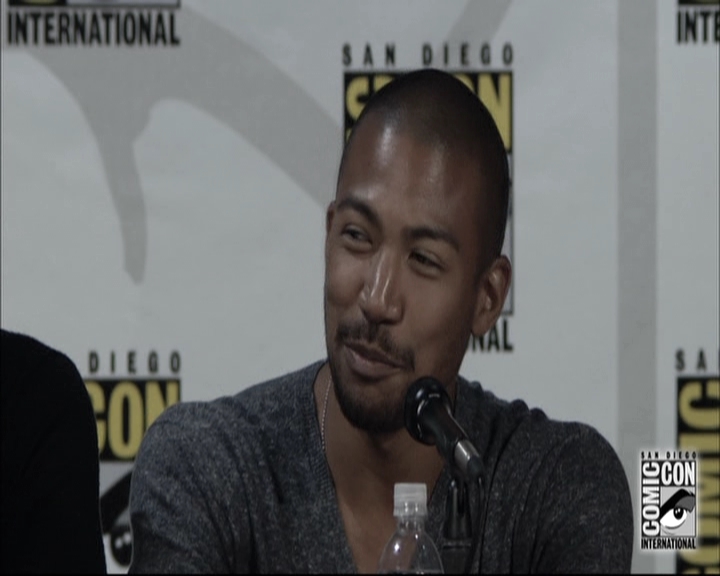 VampireDiariesWorld-dot-nl_TheOriginals-S3SanDiegoComicCon2014Panel1268.jpg