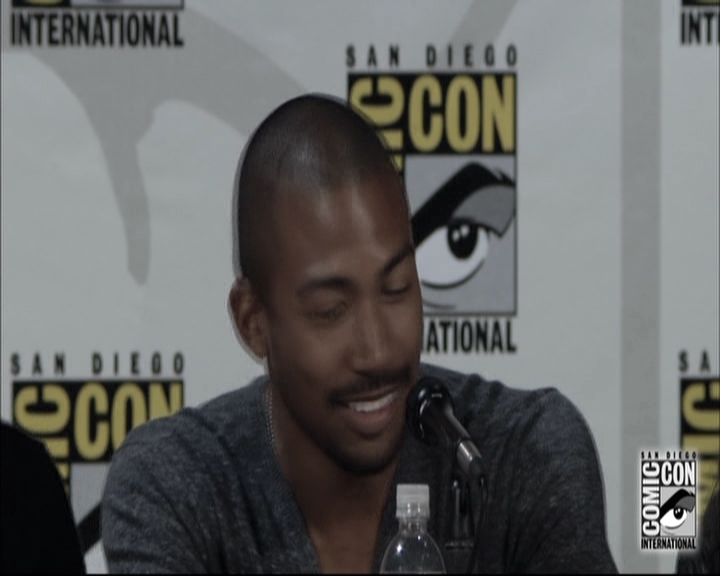 VampireDiariesWorld-dot-nl_TheOriginals-S3SanDiegoComicCon2014Panel1274.jpg