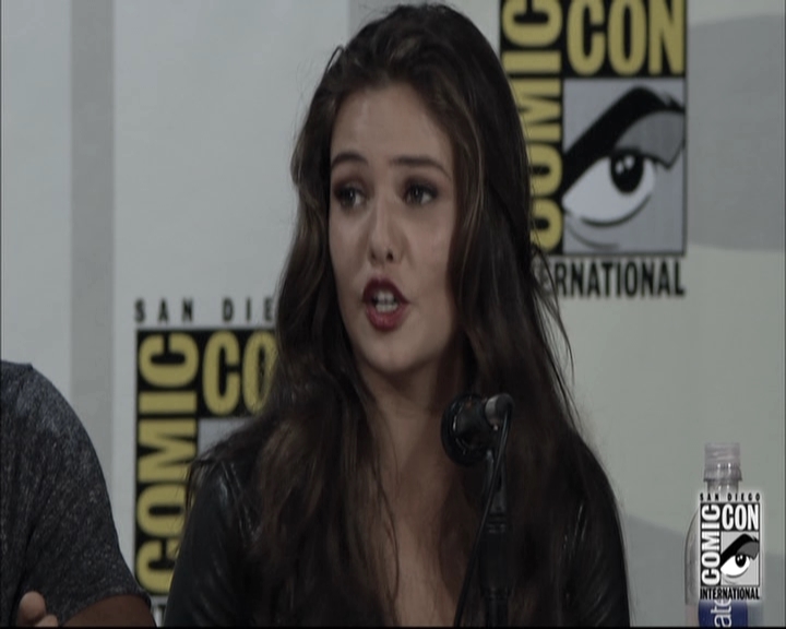 VampireDiariesWorld-dot-nl_TheOriginals-S3SanDiegoComicCon2014Panel1314.jpg