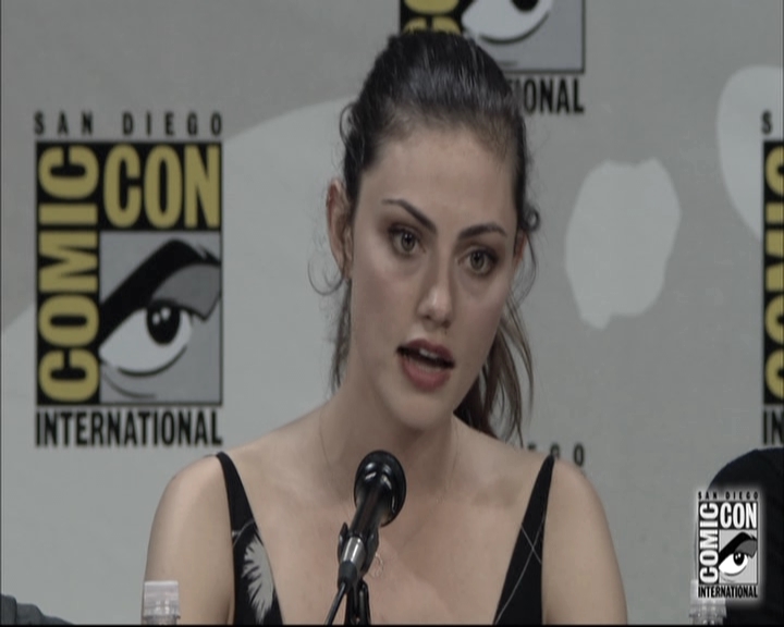 VampireDiariesWorld-dot-nl_TheOriginals-S3SanDiegoComicCon2014Panel1448.jpg