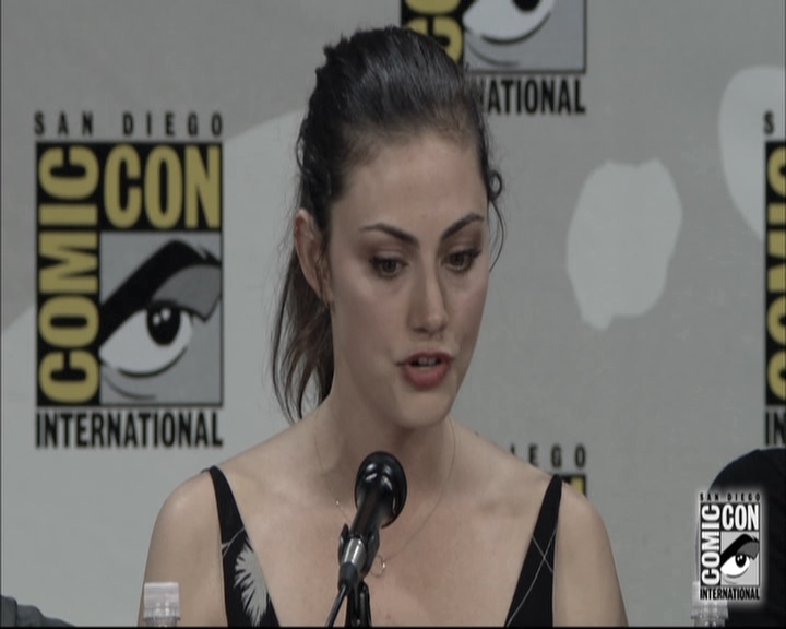 VampireDiariesWorld-dot-nl_TheOriginals-S3SanDiegoComicCon2014Panel1450.jpg