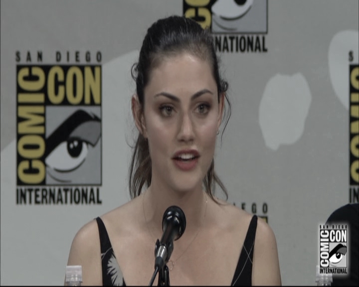 VampireDiariesWorld-dot-nl_TheOriginals-S3SanDiegoComicCon2014Panel1470.jpg