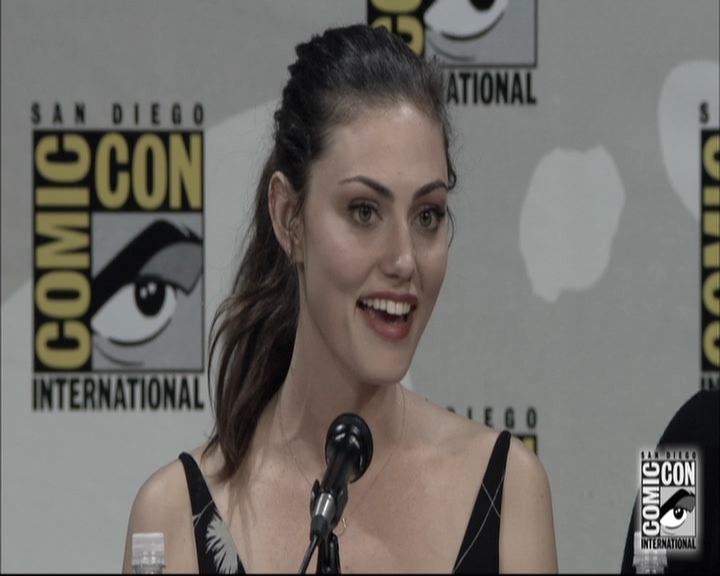 VampireDiariesWorld-dot-nl_TheOriginals-S3SanDiegoComicCon2014Panel1479.jpg