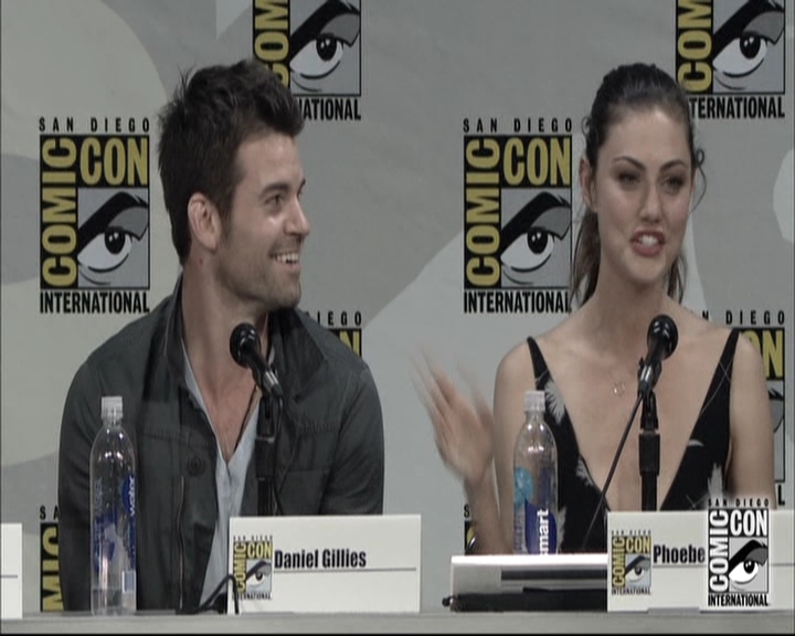 VampireDiariesWorld-dot-nl_TheOriginals-S3SanDiegoComicCon2014Panel1489.jpg