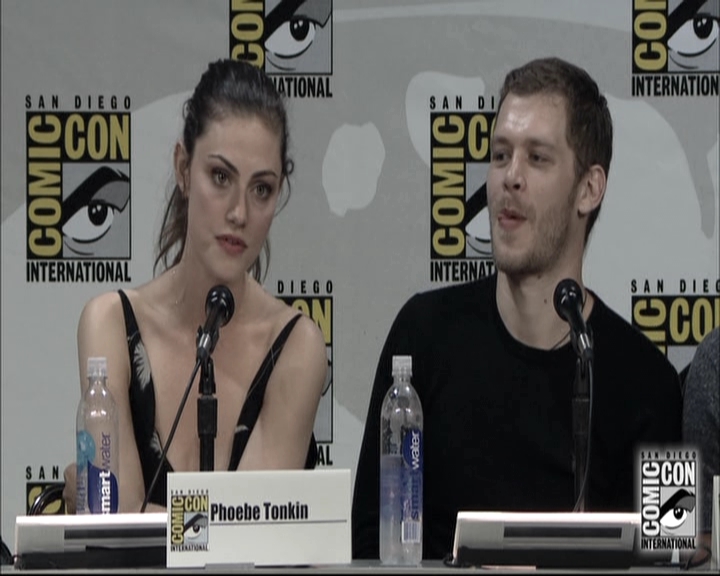 VampireDiariesWorld-dot-nl_TheOriginals-S3SanDiegoComicCon2014Panel1554.jpg