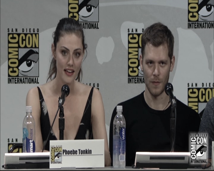 VampireDiariesWorld-dot-nl_TheOriginals-S3SanDiegoComicCon2014Panel1559.jpg