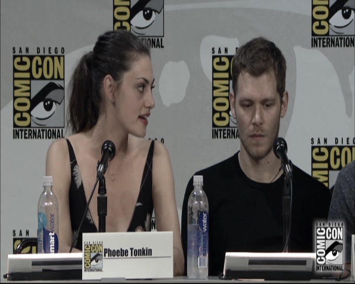 VampireDiariesWorld-dot-nl_TheOriginals-S3SanDiegoComicCon2014Panel1562.jpg