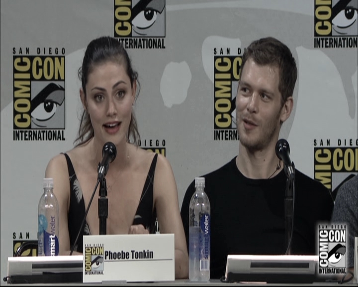 VampireDiariesWorld-dot-nl_TheOriginals-S3SanDiegoComicCon2014Panel1580.jpg