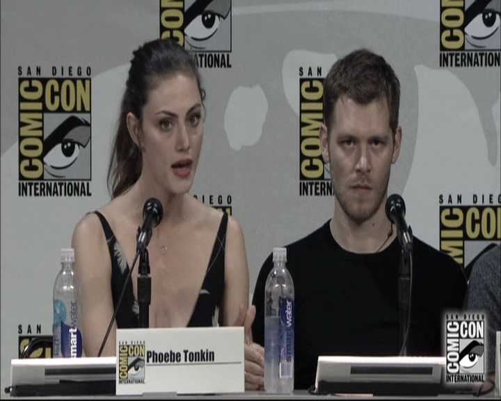 VampireDiariesWorld-dot-nl_TheOriginals-S3SanDiegoComicCon2014Panel1592.jpg