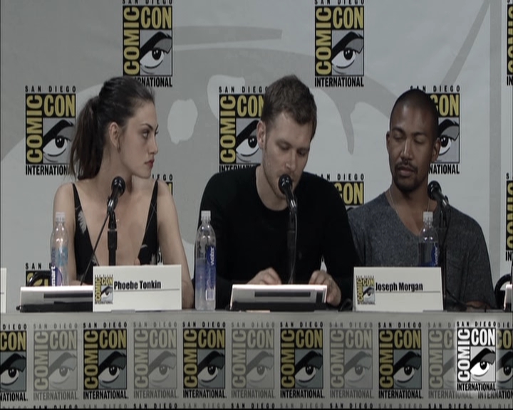 VampireDiariesWorld-dot-nl_TheOriginals-S3SanDiegoComicCon2014Panel1630.jpg