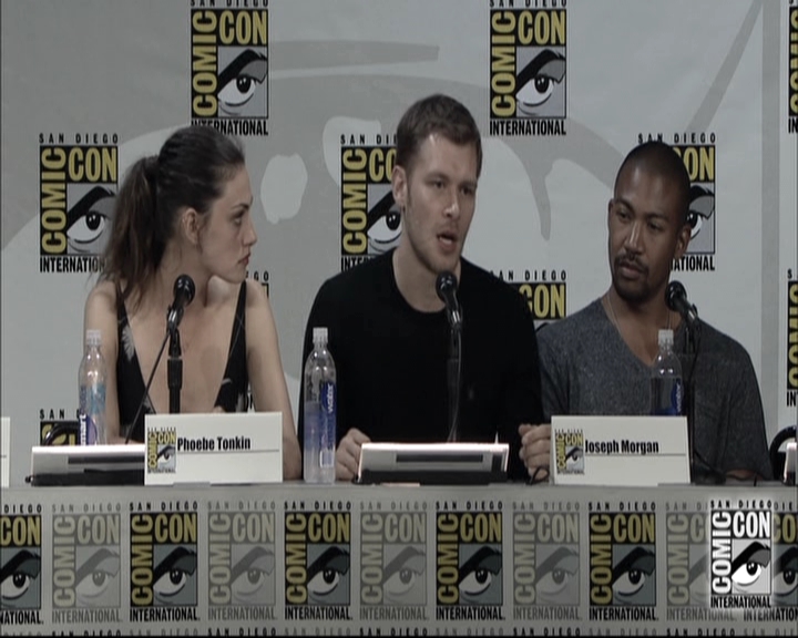 VampireDiariesWorld-dot-nl_TheOriginals-S3SanDiegoComicCon2014Panel1653.jpg