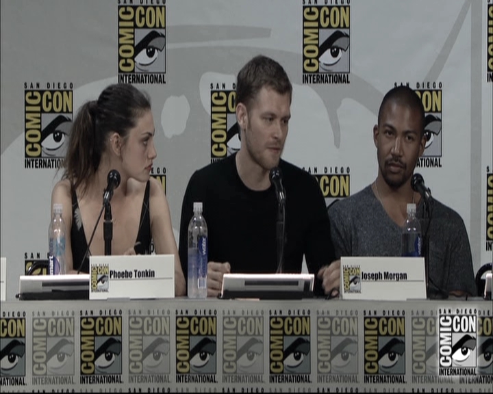 VampireDiariesWorld-dot-nl_TheOriginals-S3SanDiegoComicCon2014Panel1657.jpg