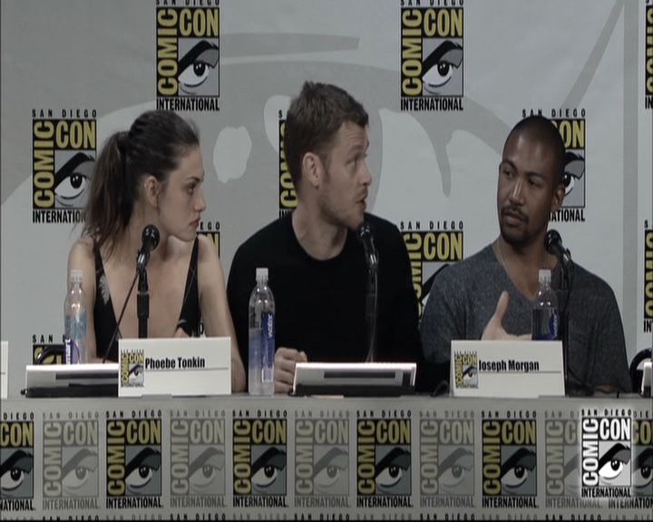 VampireDiariesWorld-dot-nl_TheOriginals-S3SanDiegoComicCon2014Panel1658.jpg