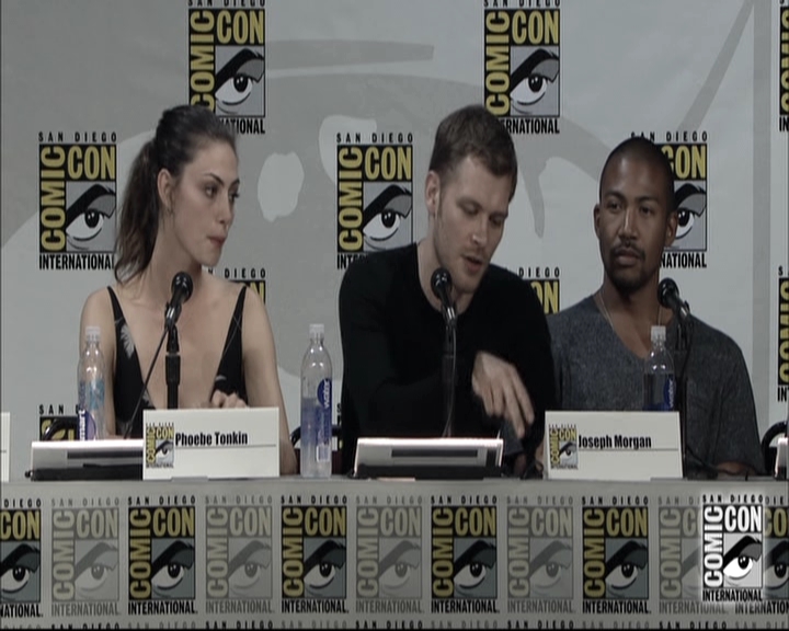 VampireDiariesWorld-dot-nl_TheOriginals-S3SanDiegoComicCon2014Panel1678.jpg